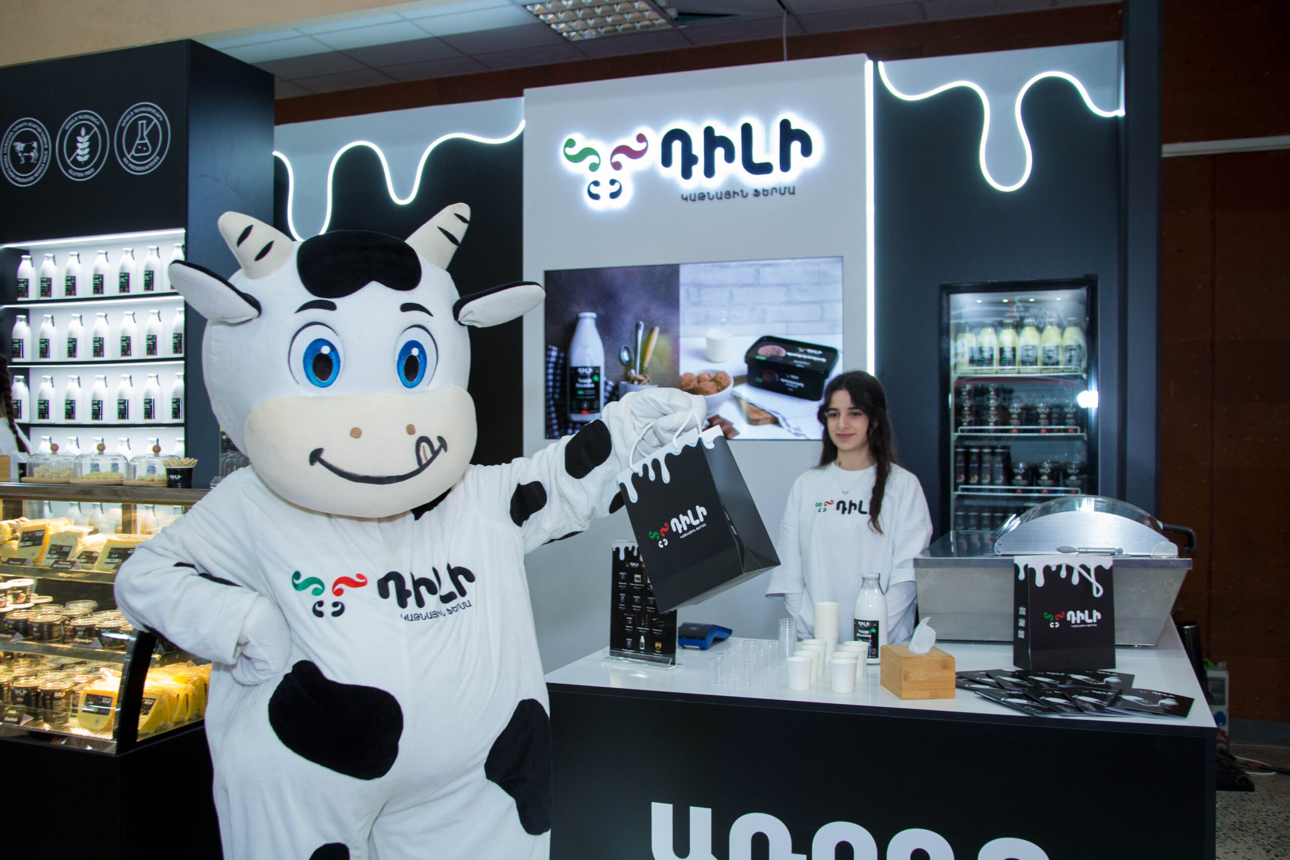 Dili_at_Voraki_Nshan (83)